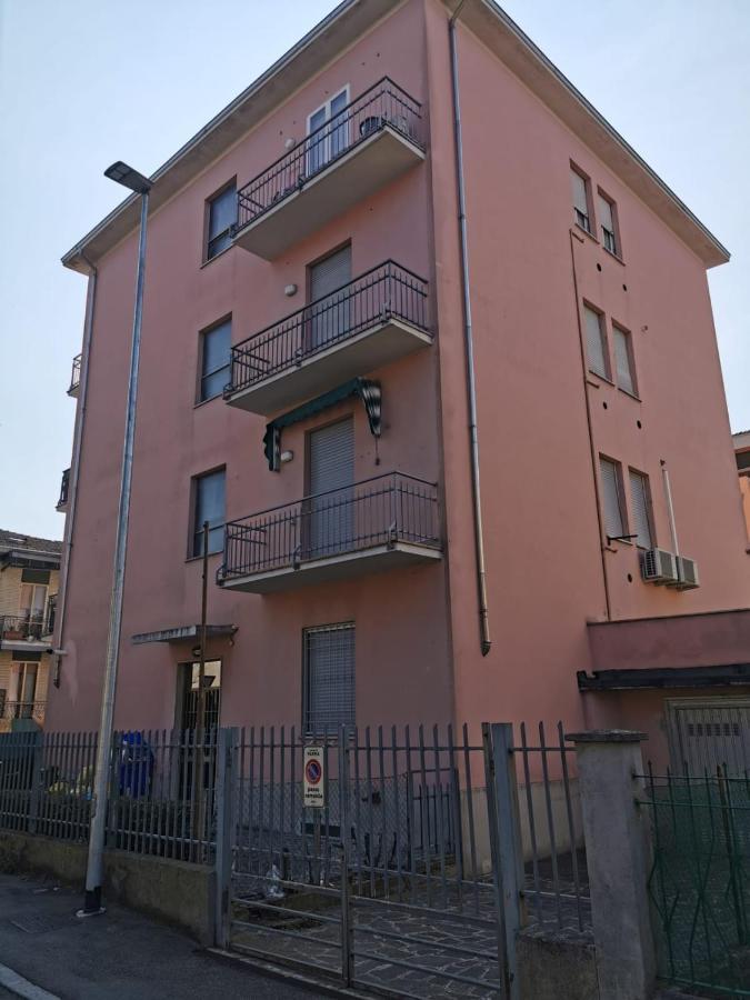 La Casa Di Jennifer Apartment Parma Exterior photo